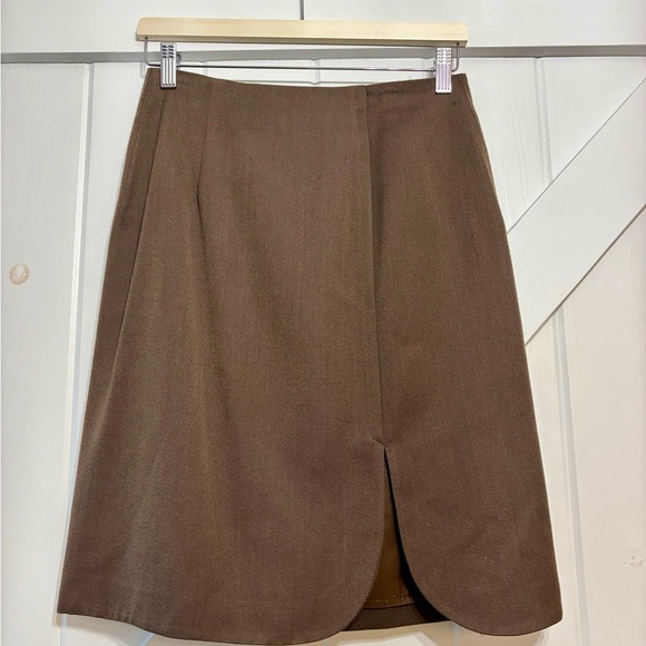 Giorgio Armani Le Collezioni Pure New Wool Brown Skirt Preppy Academia Size 6 - Picture 3 of 8